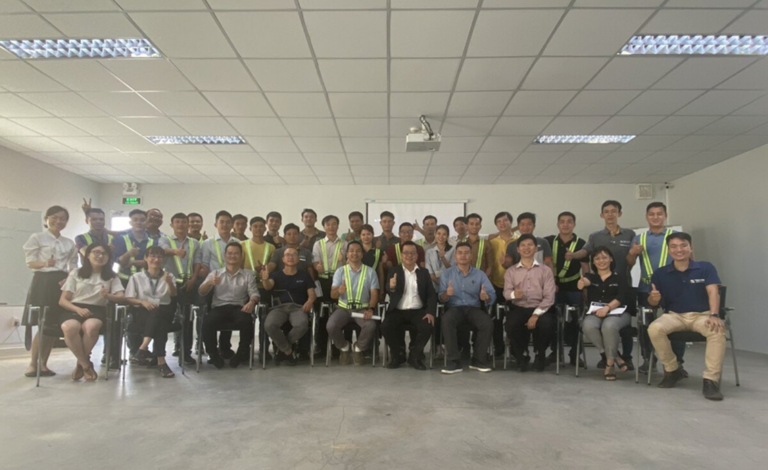 TEKCOM Team Building Workshop for Middle Managers